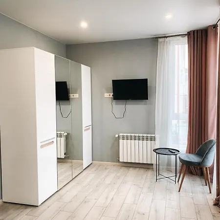 Apartment Aпартаменти домовик стильна квартира, центр мукачева