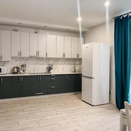 Domovik стильна квартира, миру 11 C кв 2 * Moekatsjeve