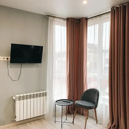 Appartement Domovik стильна квартира, миру 11 C кв 2 *